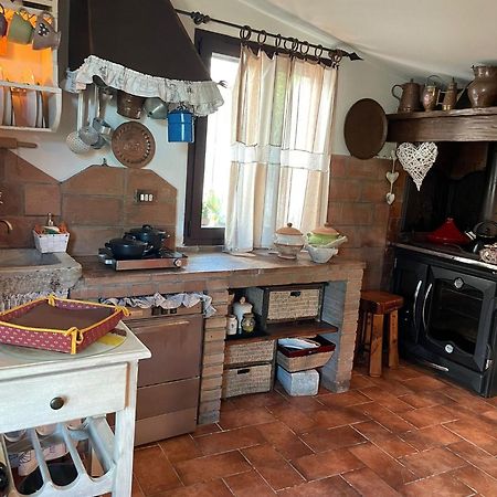 La Casina Di Simo Villa Montenero  Buitenkant foto